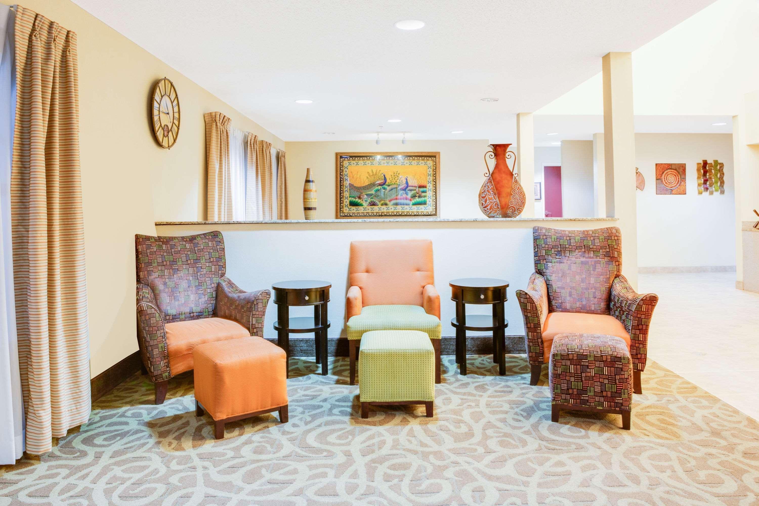 Surestay Hotel By Best Western Alexandria Airport Exterior photo